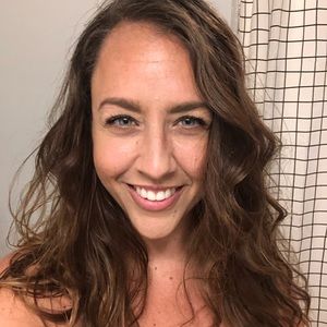 Meet your Posher, Candace